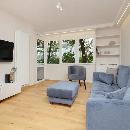 Centre Srebrna By Renters Apartment Warsaw