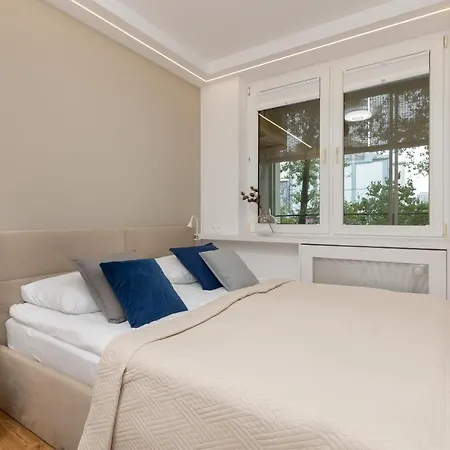Centre Srebrna By Renters * Varsovie